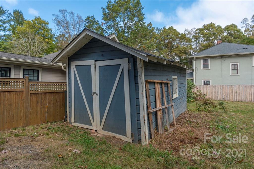 41 Tacoma Street Asheville NC 28801