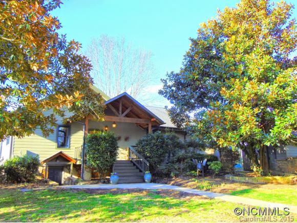 44 Bradshaw Lane Candler NC 28715