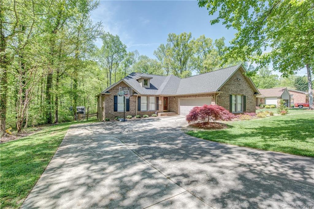 308 General As Johnston Street Stanley NC 28164
