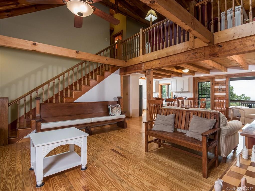 220 Pink Fox Cove Road Weaverville NC 28787