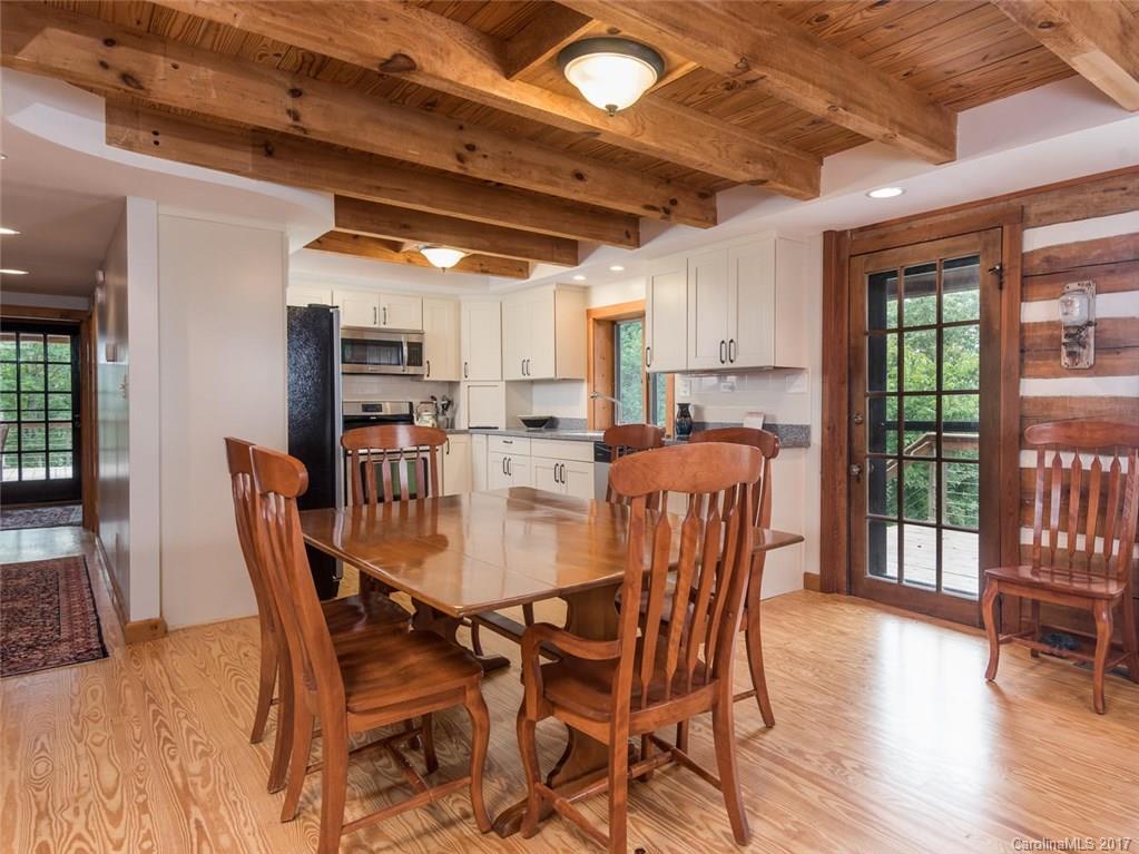 220 Pink Fox Cove Road Weaverville NC 28787