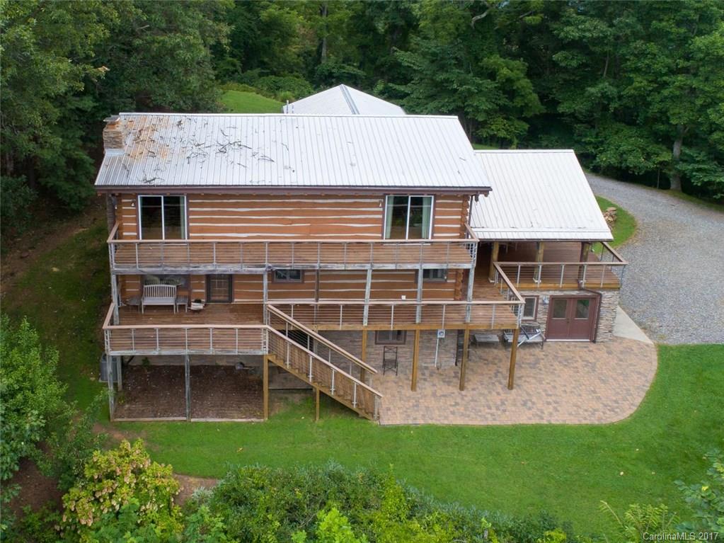 220 Pink Fox Cove Road Weaverville NC 28787