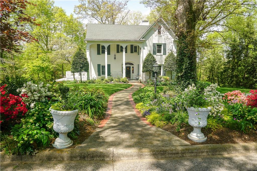 1446 6th Street Circle Court Nw Hickory NC 28601