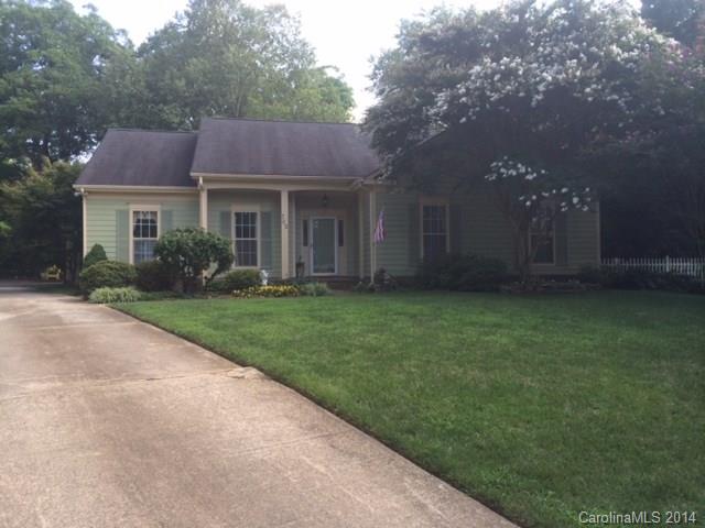 702 Wild Oak Court Charlotte NC 28216