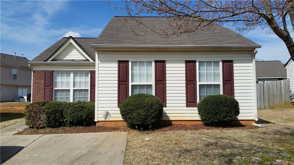 2512 Fairstone Avenue Charlotte NC 28269
