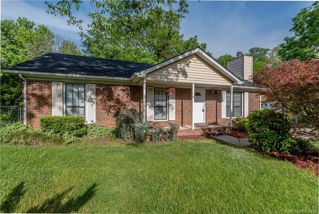 1818 Still Pond Court Charlotte NC 28214