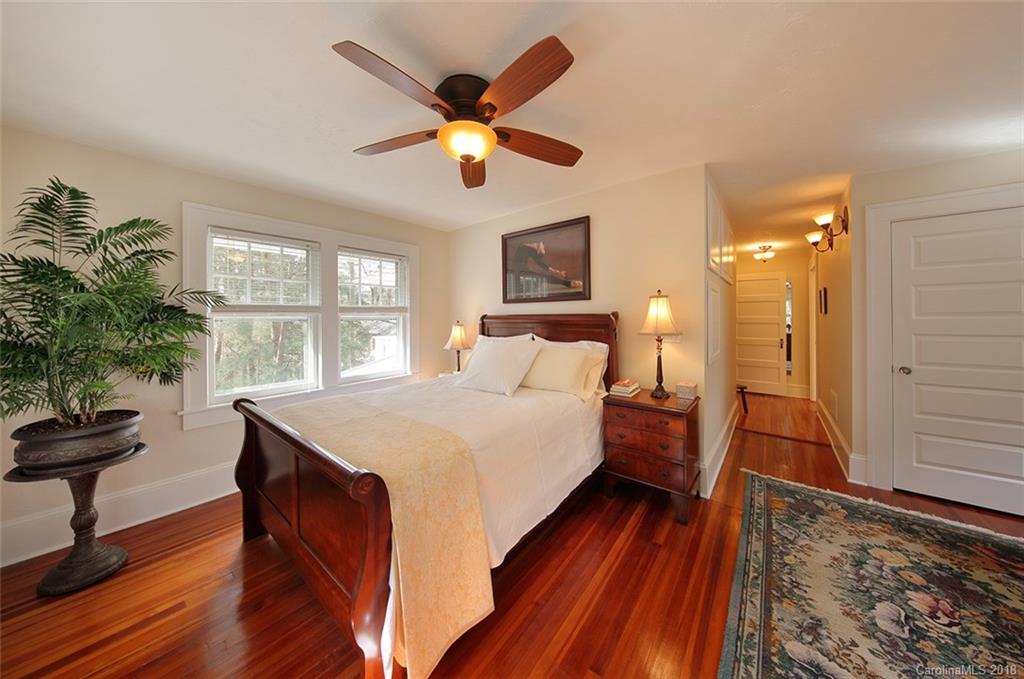 11 Howland Road Asheville NC 28804