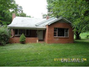 2249 Dutch Cove Road Canton NC 28716
