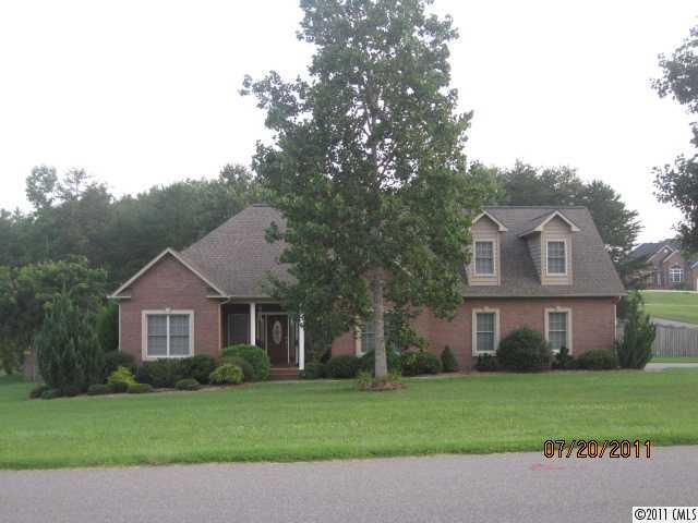 4141 Carriage Lane Hickory NC 28602