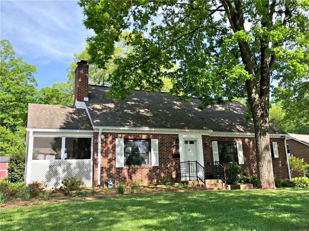 630 4th Street Ne Hickory NC 28601
