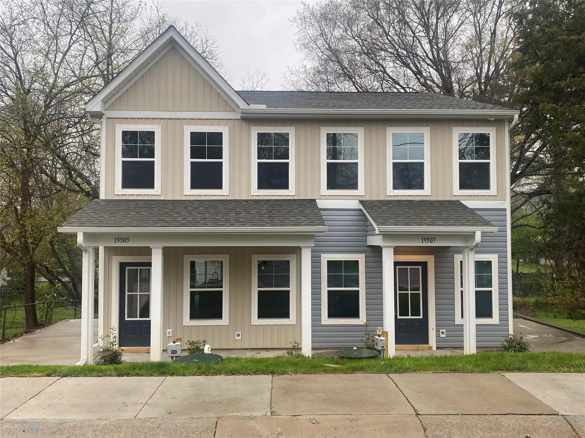 19505/19507 Meridian Street Cornelius NC 28031