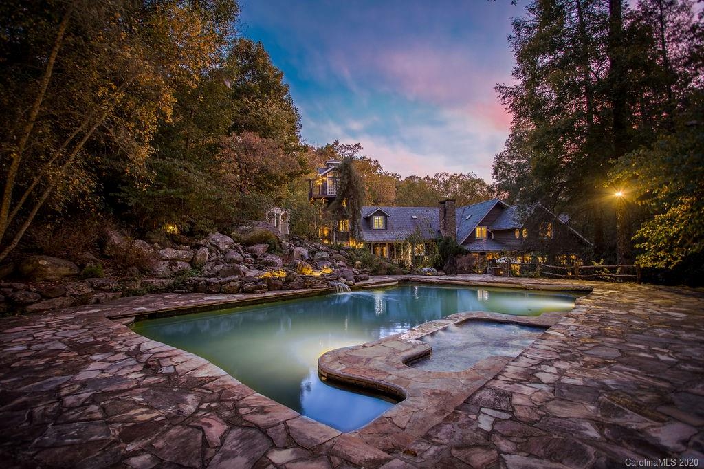 551 Hickory Gap Road Franklin NC 28734