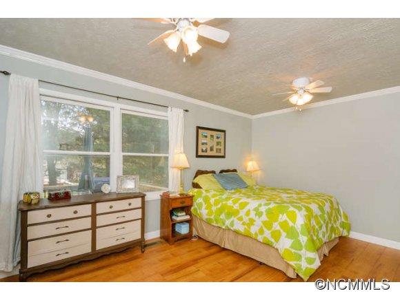 417 Morgan Road Candler NC 28715
