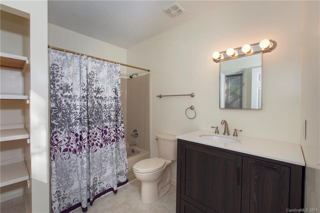 4 Canterbury Place Arden NC 28704