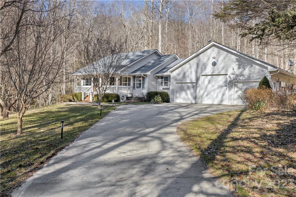 283 Fox Run Hot Springs NC 28743