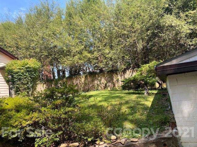 274 White Pine Drive Asheville NC 28805