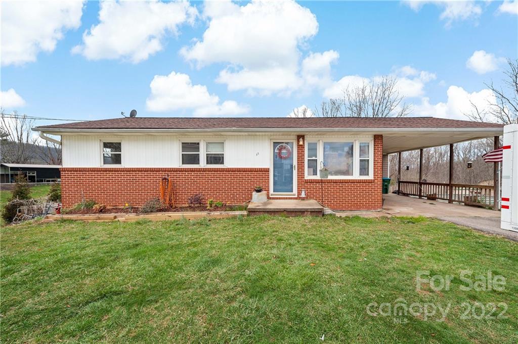 25 Wedgefield Drive Asheville NC 28806