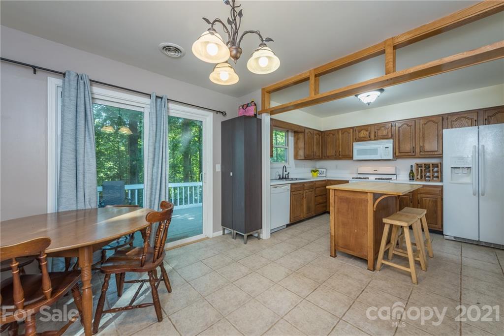 19 Spring Hill Drive Arden NC 28704