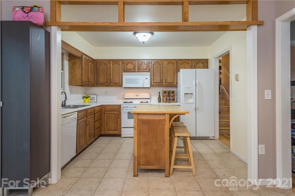 19 Spring Hill Drive Arden NC 28704
