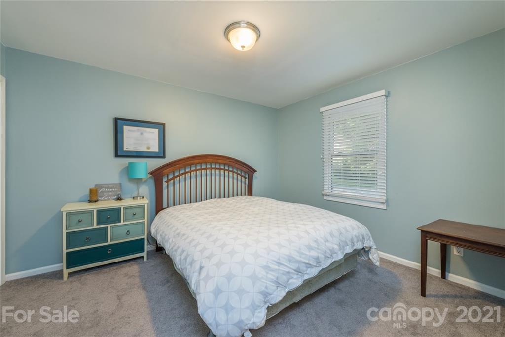 19 Spring Hill Drive Arden NC 28704