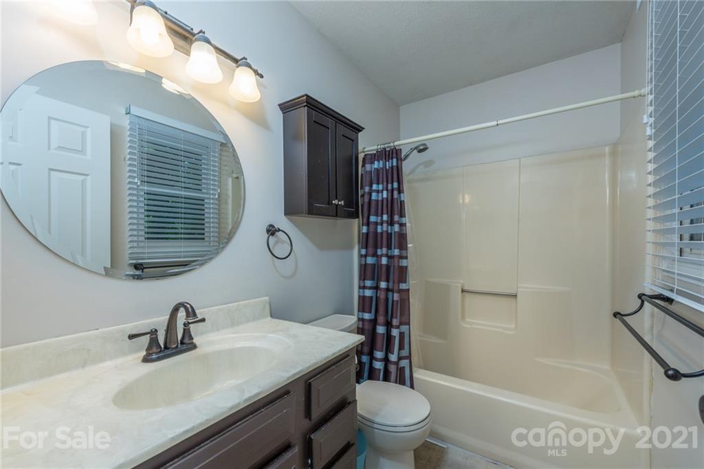 19 Spring Hill Drive Arden NC 28704