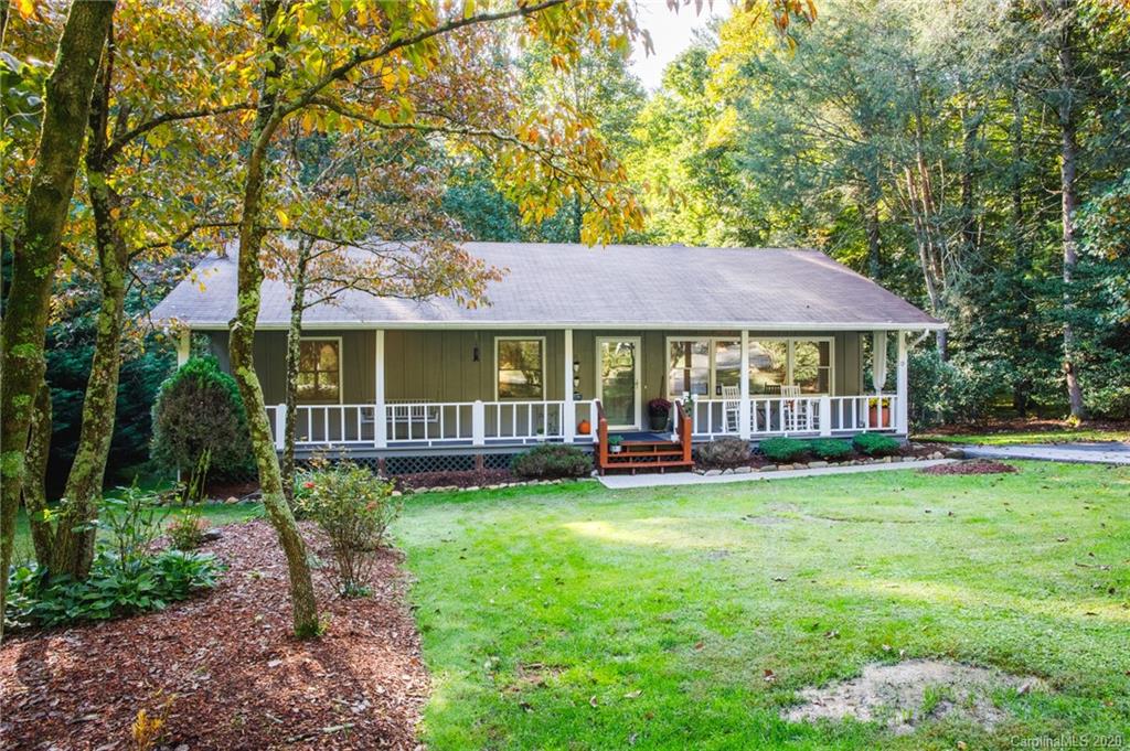 19 Pinecroft Lane Fletcher NC 28732