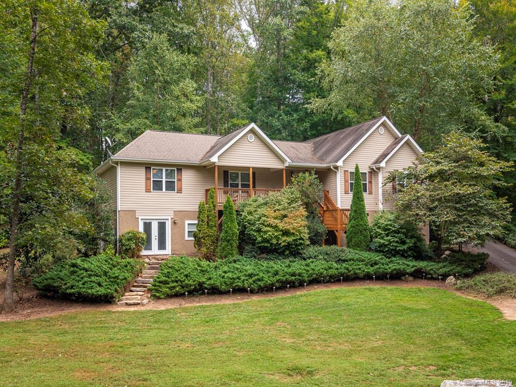 16 Stonewood Drive Weaverville NC 28787