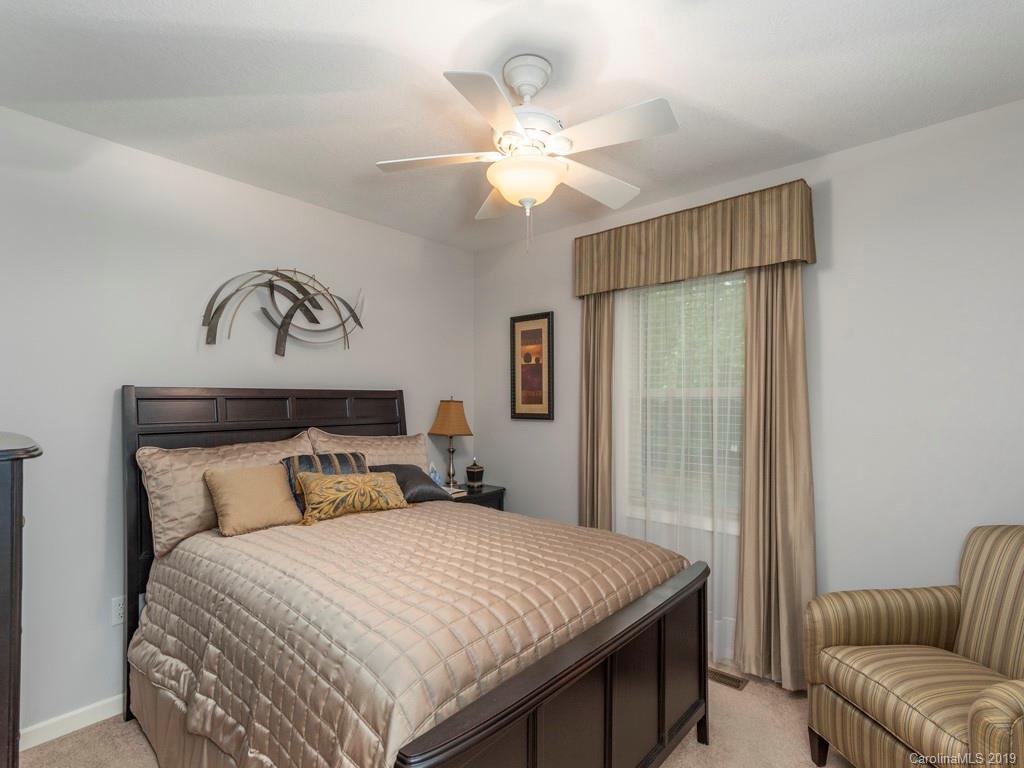 16 Stonewood Drive Weaverville NC 28787
