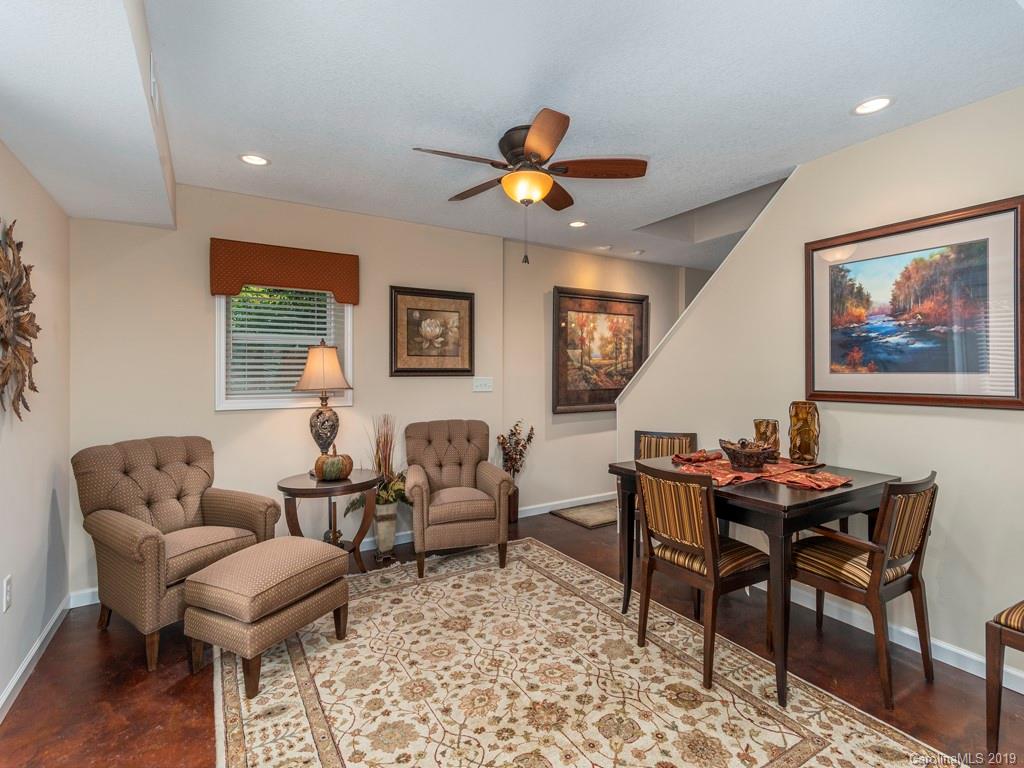 16 Stonewood Drive Weaverville NC 28787