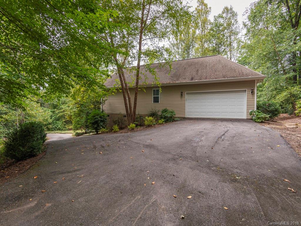 16 Stonewood Drive Weaverville NC 28787