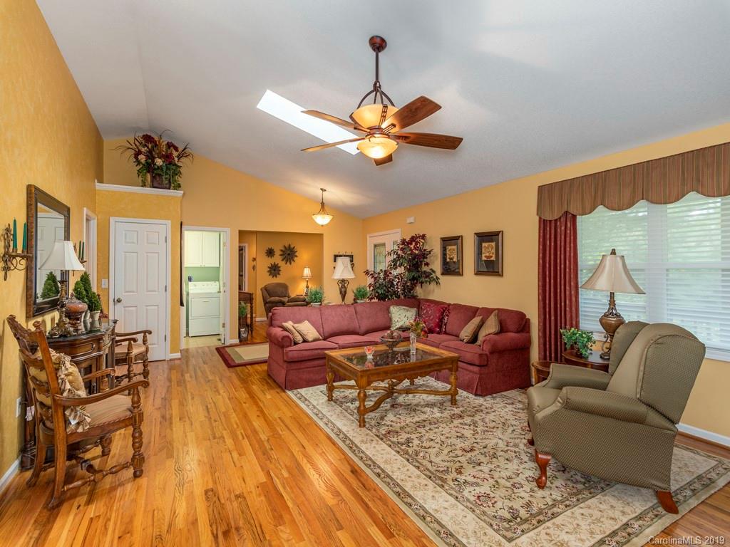 16 Stonewood Drive Weaverville NC 28787