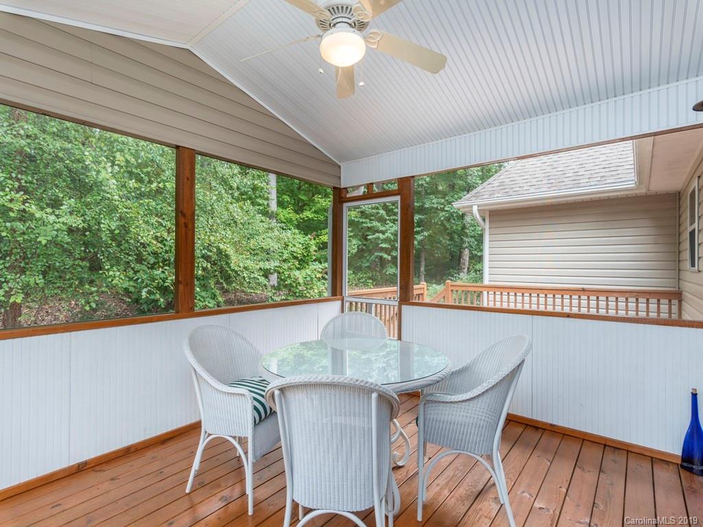 16 Stonewood Drive Weaverville NC 28787