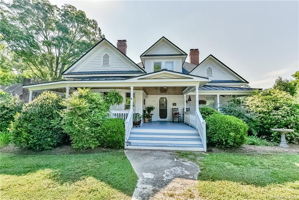712 N Main Street Davidson NC 28036