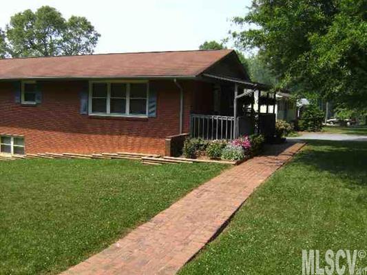 2780 17th Avenue NE Hickory NC 28601