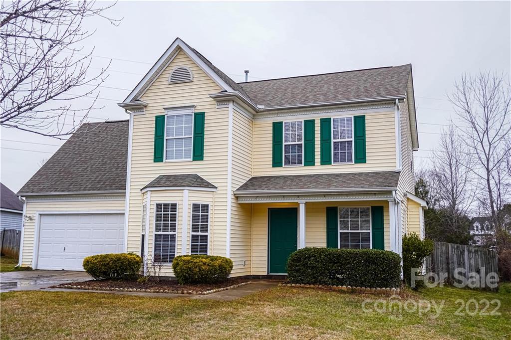 8719 Purple Thistle Lane Charlotte NC 28215