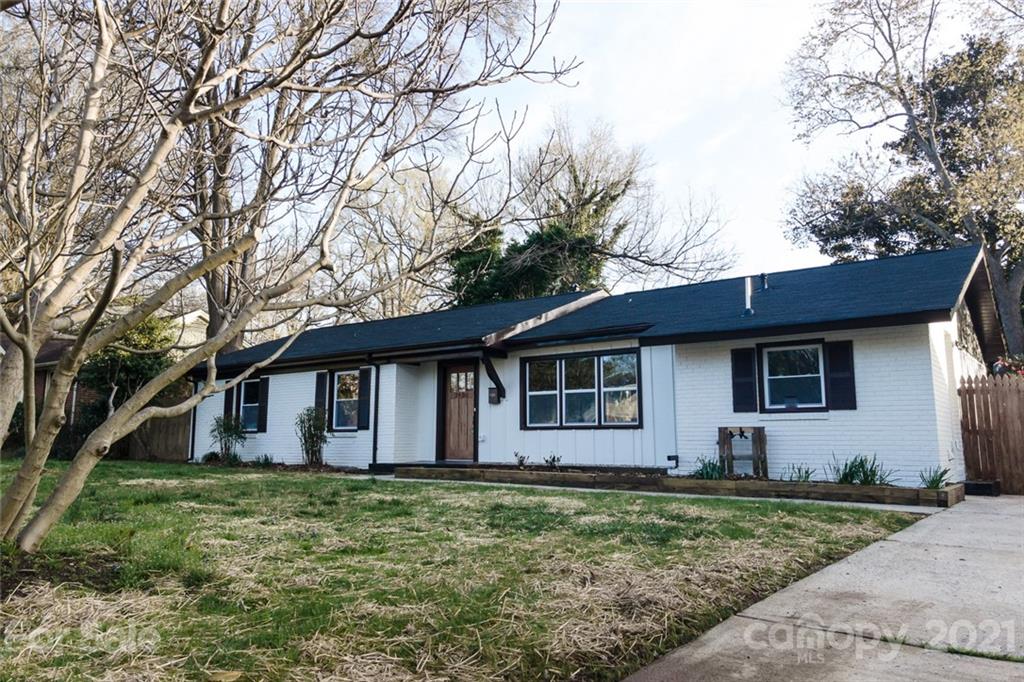 3930 Woodgreen Terrace Charlotte NC 28205