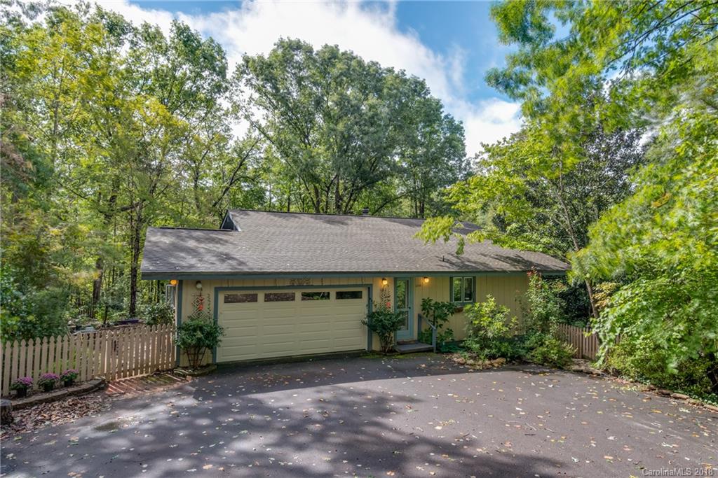 1235 Braewick Road Tryon NC 28782