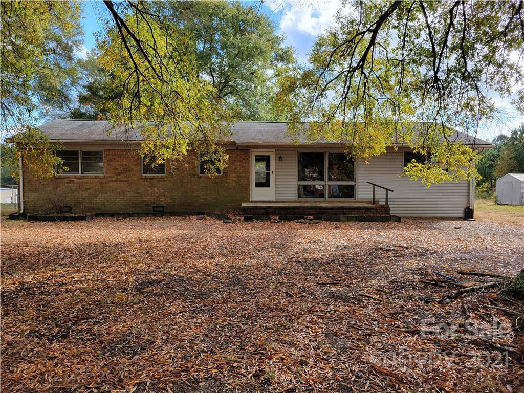 3217 Greenbriar Road Concord NC 28025