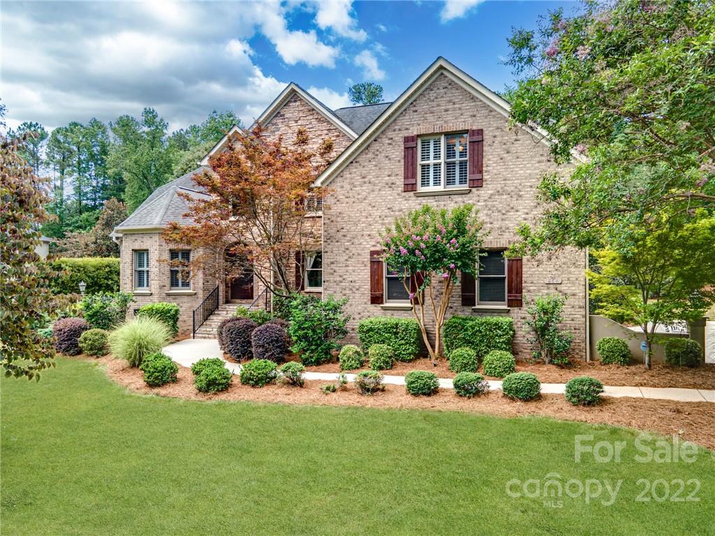 364 Indian Trail Mooresville NC 28117