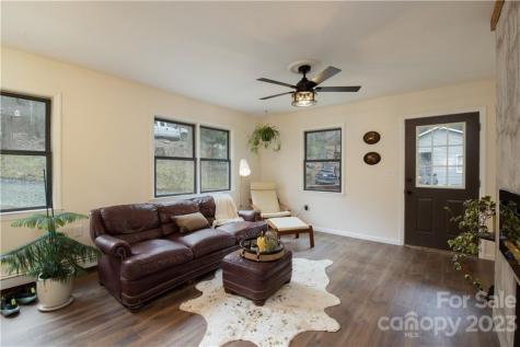 163 Red Maple Lane Boone NC 28607