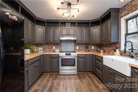 163 Red Maple Lane Boone NC 28607