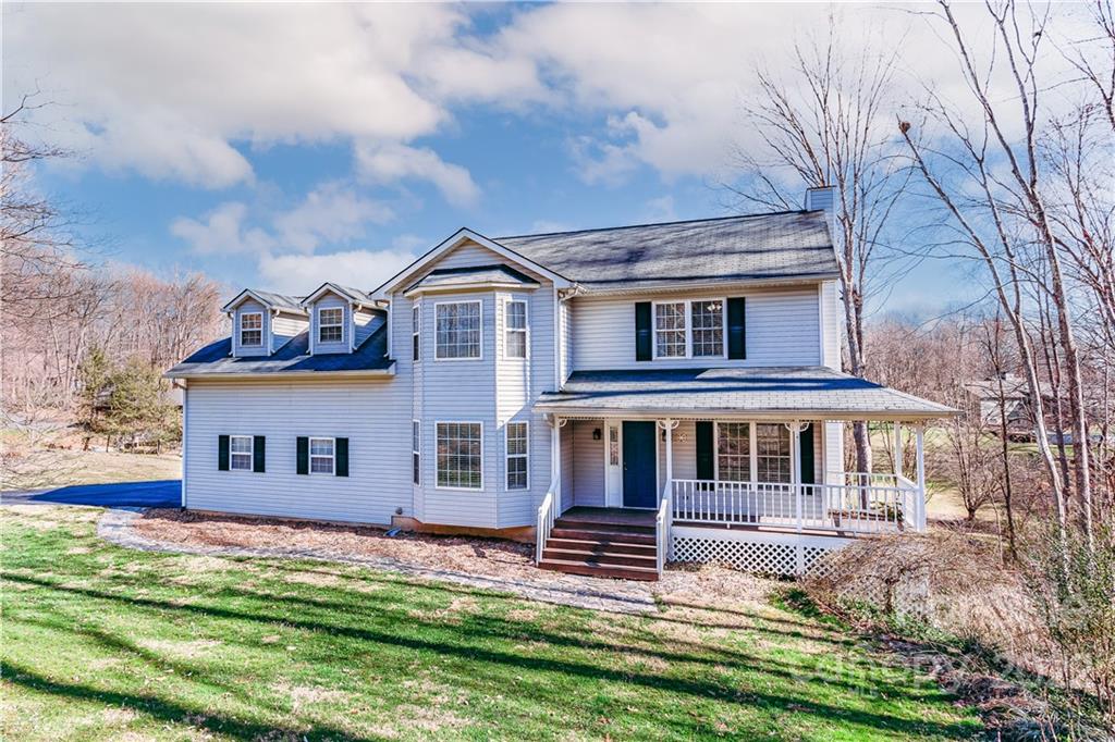 85 Morgan Branch Estate Candler NC 28715