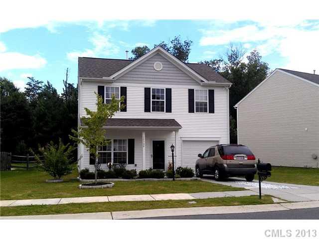 15724 Lakepoint Forest Drive Charlotte NC 28278