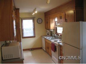 17 North Pershing Asheville NC 28805