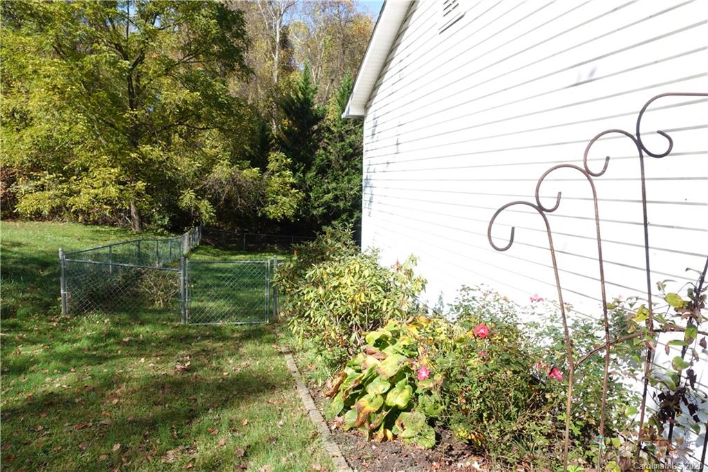 409 Onteora Boulevard Asheville NC 28803