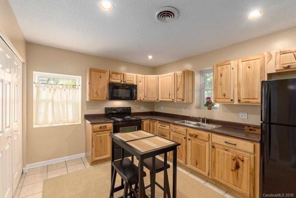 77 Saint Dunstans Circle Asheville NC 28803