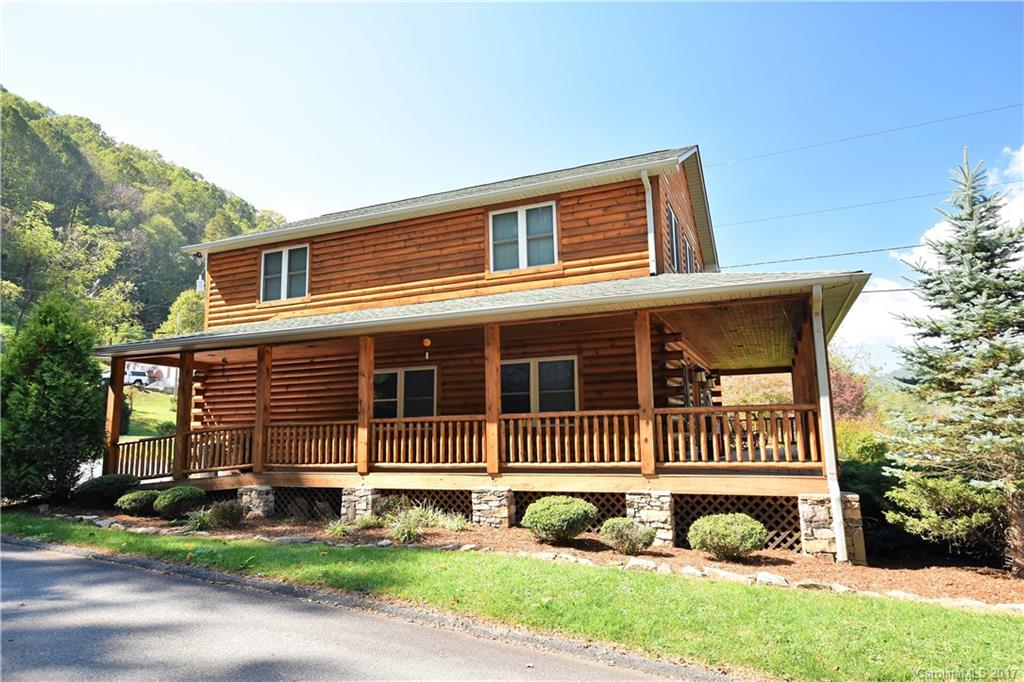 3549 Dellwood Road Waynesville NC 28786