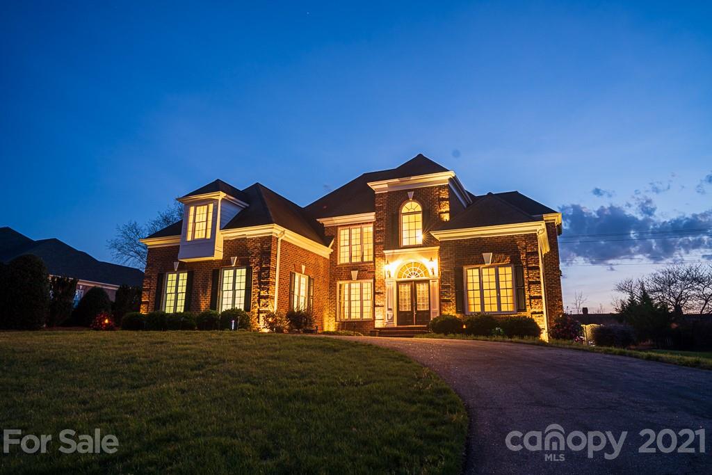 3957 2nd Street Drive NW Hickory NC 28601