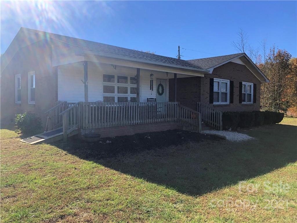 1014 Horseshoe Lake Road Lincolnton NC 28092