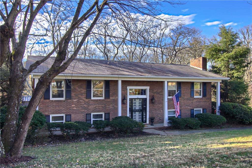 26 Sedgefield Road Candler NC 28715